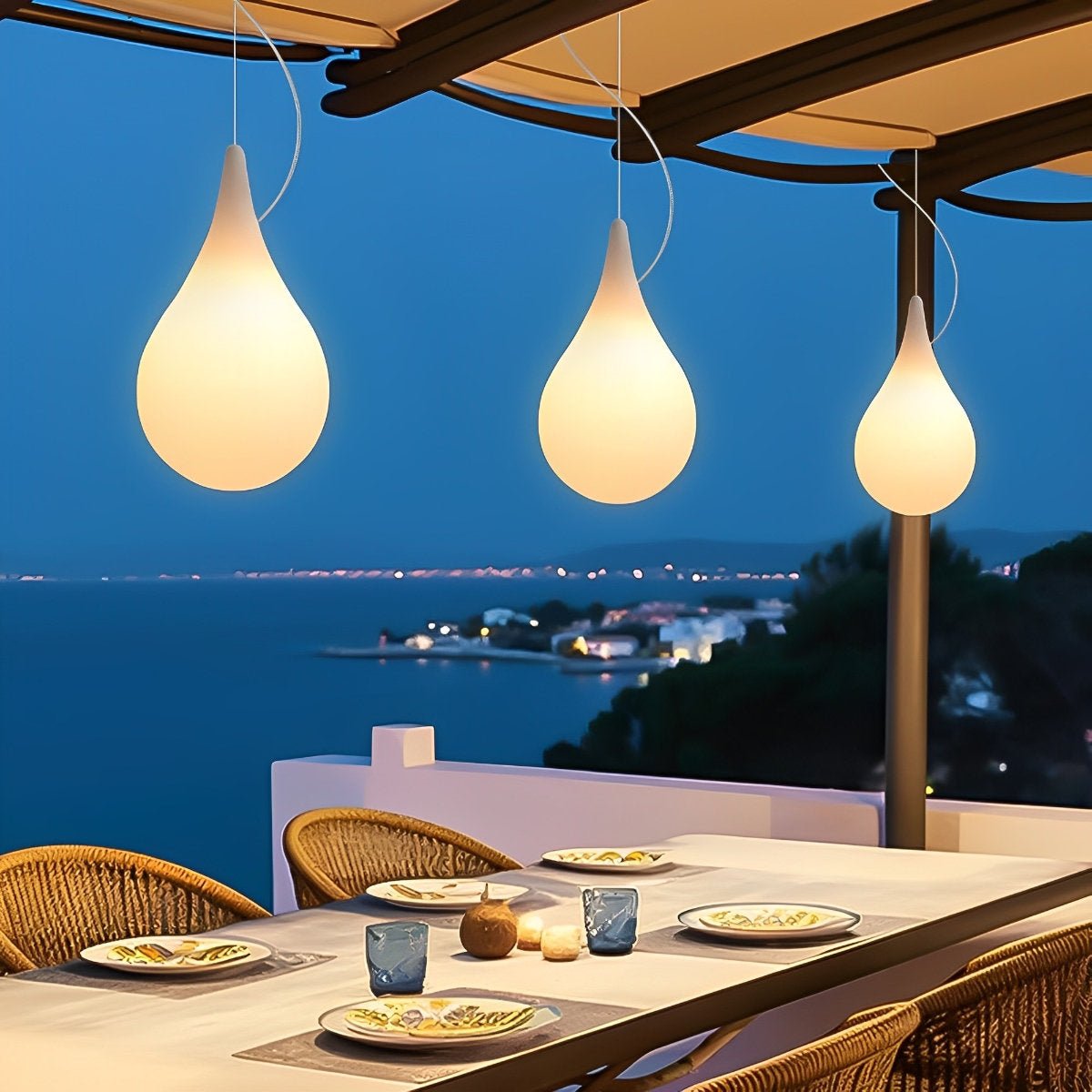 Buitenlamp Druppel Hanglamp Plastic Wit IP65 Tuin Terras LED Warm Wit Buiten Hangende Lamp Patio | Sansoti