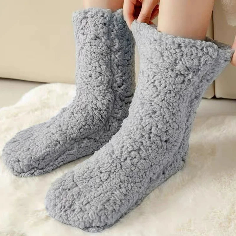 Thick Plush House Socks for Winter Warmth and Home Comfort, Fleece Indoor Socks, Soft Thermal Non-Slip Sole | Sansoti