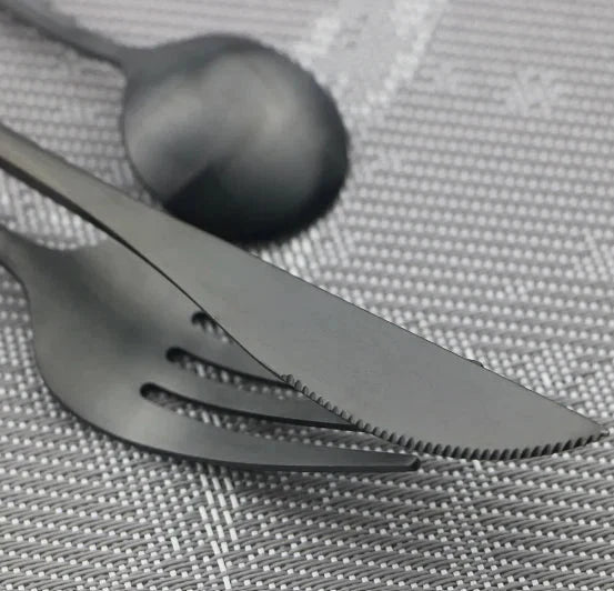 Besteckset, 30-teilig, mattes Edelstahl, minimalistisches Design, Essbesteck mit Löffeln, Gabeln und Messern, spülmaschinenfest, Küche | Sansoti