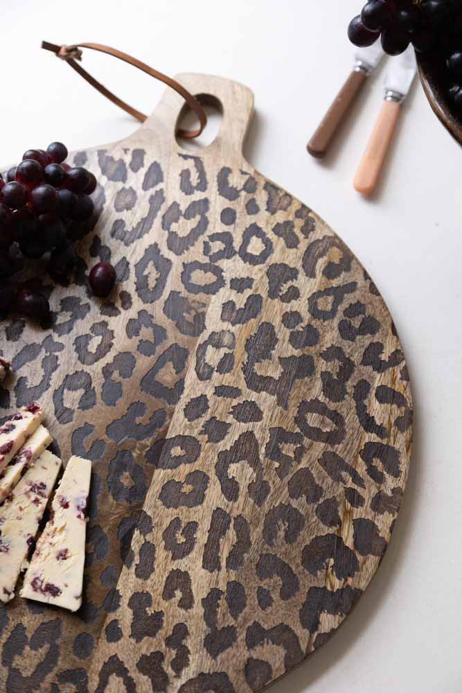 Houten Serveerplank Sapelehout Rond en Vierkant Scandinavisch Design voor Keuken en Tafel | Sansoti