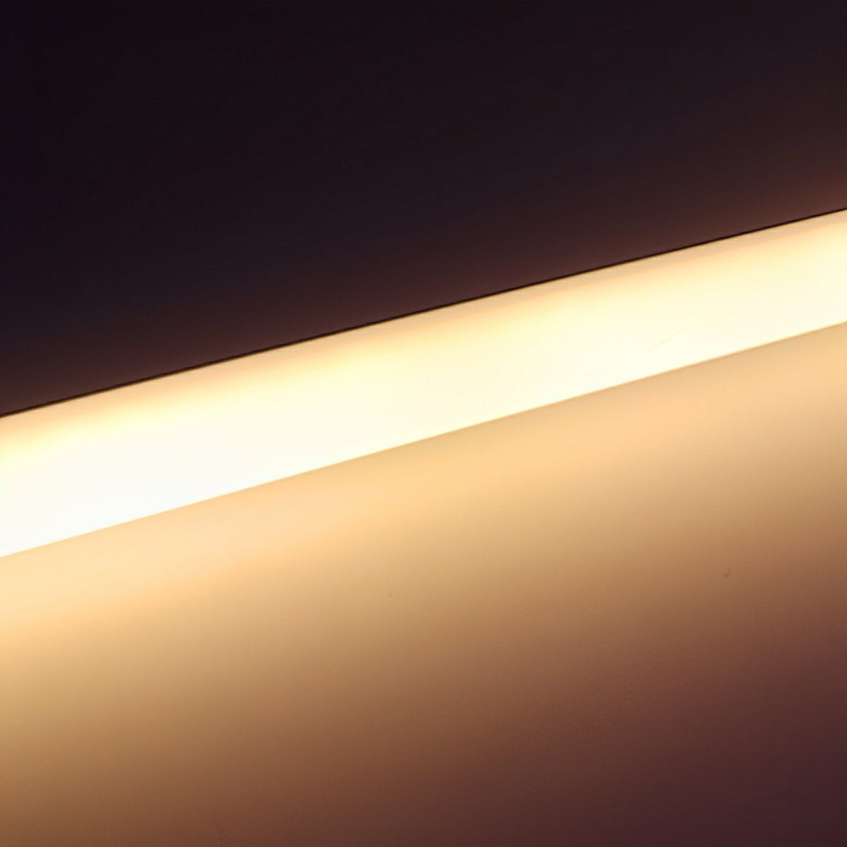 Bezprzewodowa lampa nastrojowa LED, ładowalna, 360° RGB, oświetlenie nastrojowe Tube, z funkcją ściemniania, światło ambientowe do pokoju i studia | Sansoti