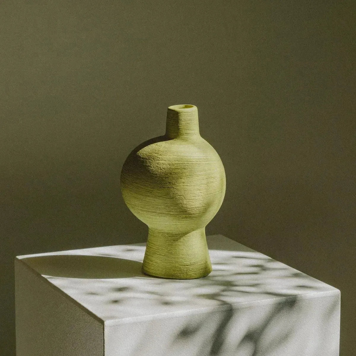 Vase Céramique Organique Vert Émeraude Matcha Olive Sculpture Vase à Fleurs Salon | Restfield