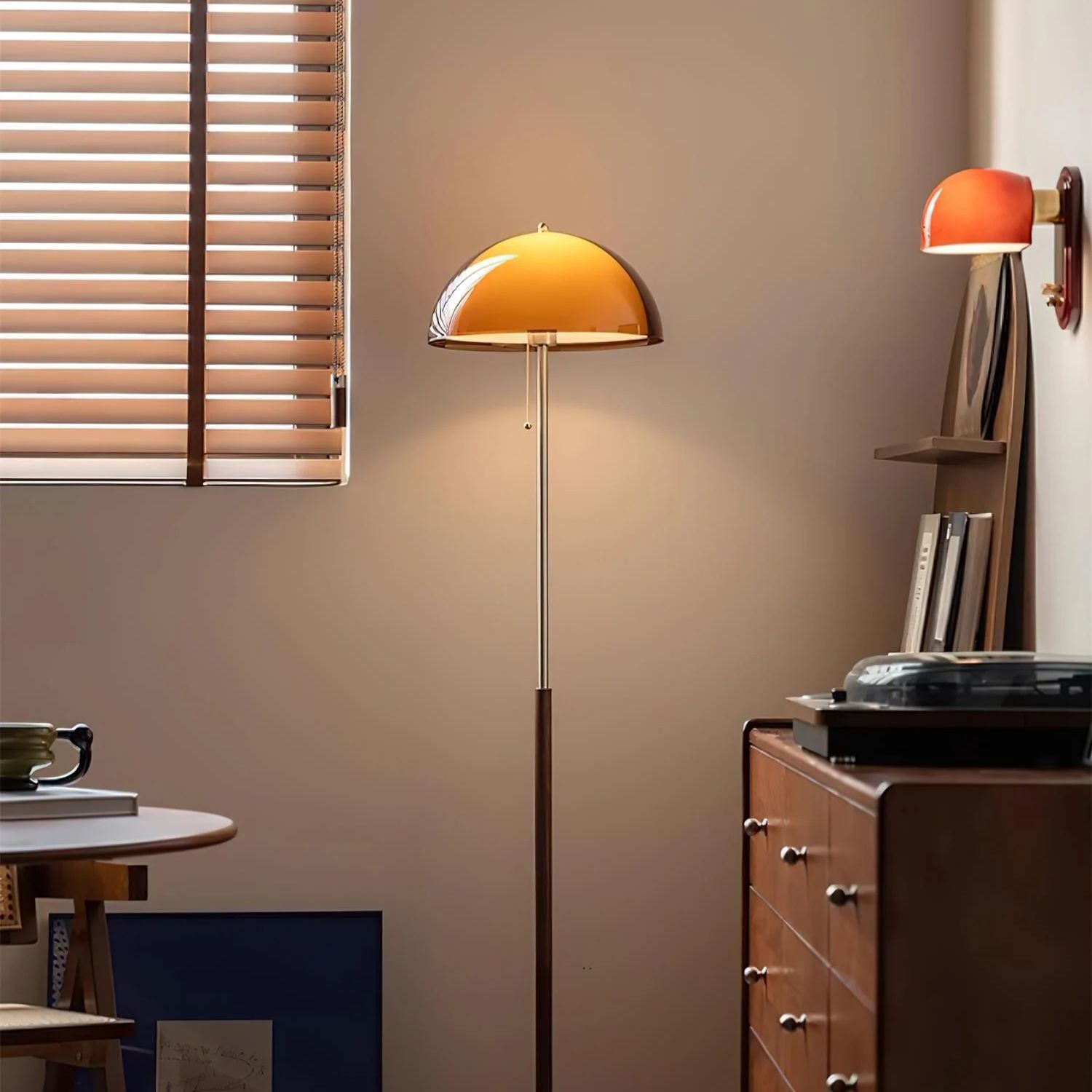Tavino Stehleuchte Holz Metall Bernstein Wohnzimmer Leselampe Retro Design Stimmungslicht Moderne Stehlampe | Restfield