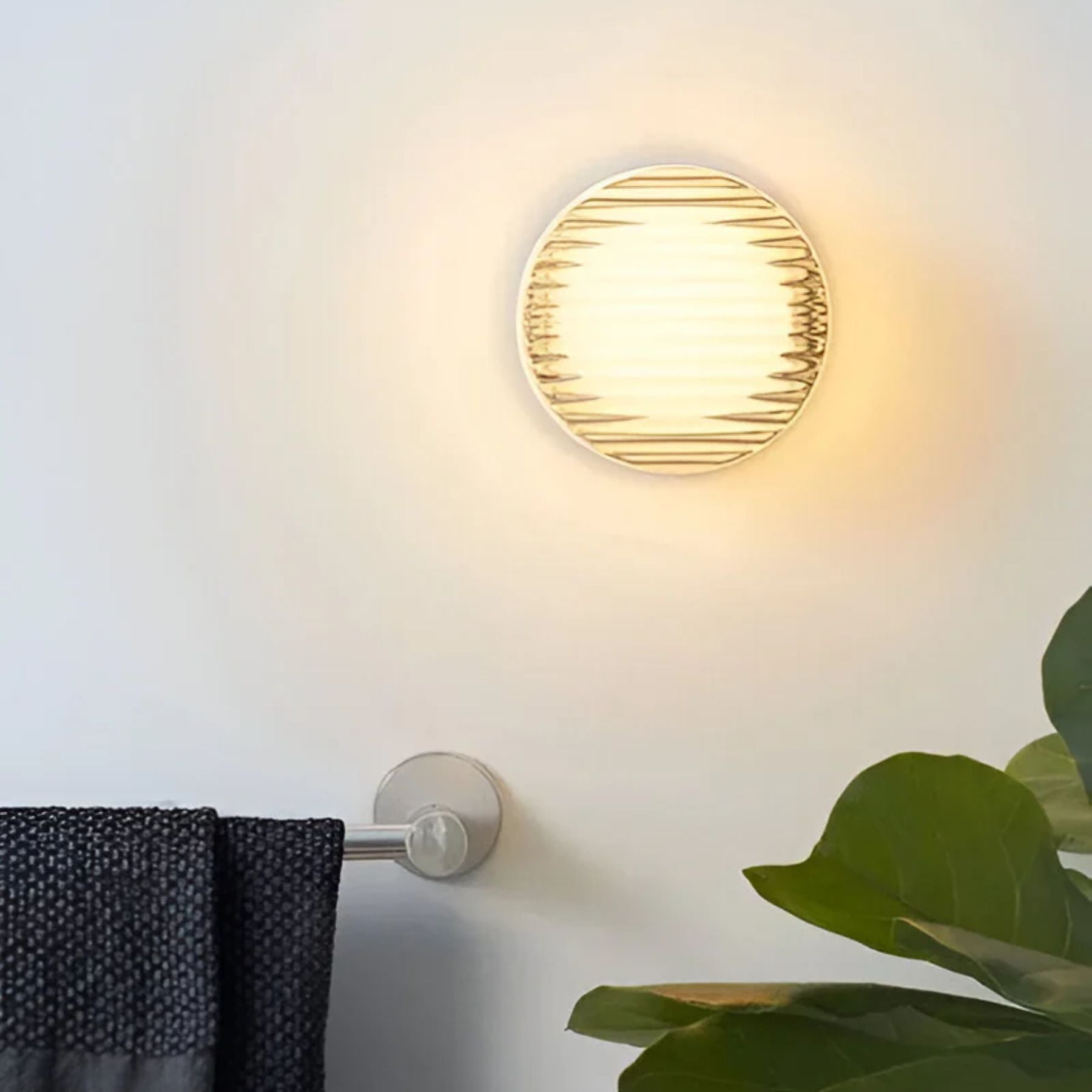 Ambrelo Wandlamp LED 13,5×8 cm Amber Slaapkamer Wandverlichting Modern Minimalistisch Scandinavisch Warm Licht Hal Woonkamer | Sansoti