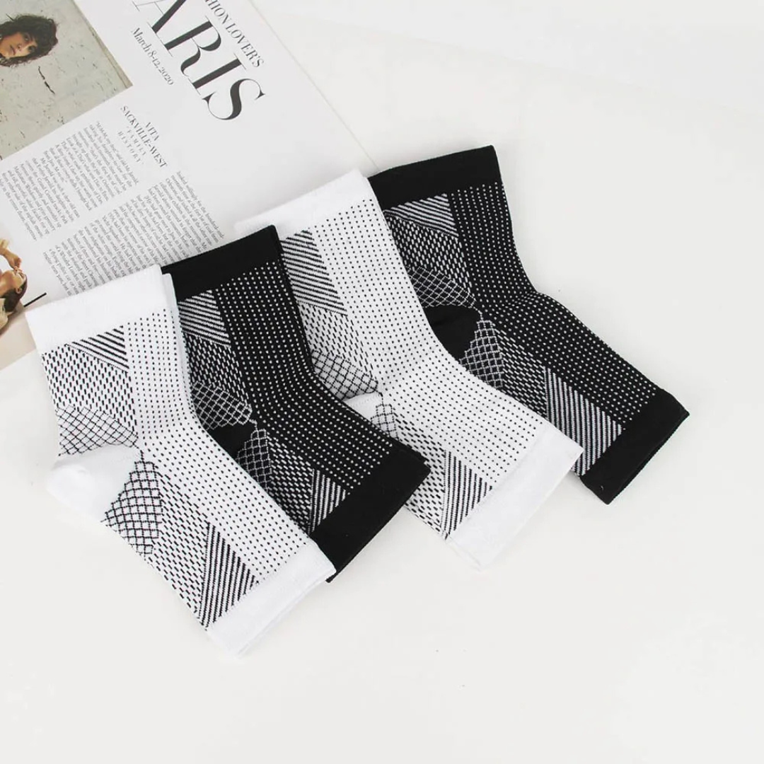 Ankle Compression Sleeve for Optimal Support and Faster Recovery During Sports Training and Everyday Movement | Sansoti