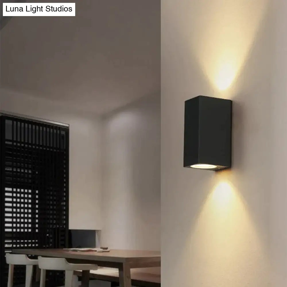 Kwadratowa zewnętrzna lampa ścienna LED z aluminium, wodoodporna IP65, nowoczesny design, oświetlenie ogrodowe i wejściowe | Sansoti