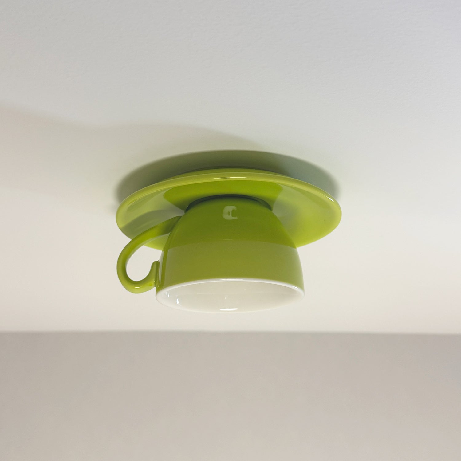 Plafonnier Céramique Forme Tasse à Café LED Bleu Rose Jaune Chambre Salon Design Ludique | Restfield