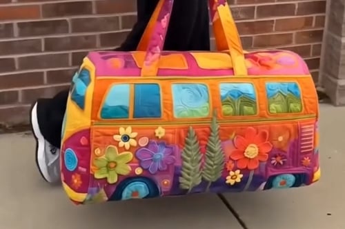 Quilted Travel Bag with Floral Pattern 45.5x22.5x22.5 cm Carry-On Weekend Bag Foam Protection Duffel Bag | Sansoti