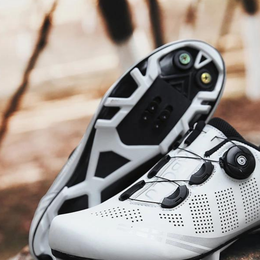 Orthopedische Fietsschoenen met Optimale Voetondersteuning en Drukverlichting voor Lange Ritten – Ademend Synthetisch Materiaal – Antislip Zool – Ergonomisch Design – Lichtgewicht Sportschoenen voor Race- en Recreatief Fietsen | Sansoti