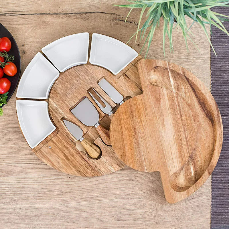 Rundes Servierbrett aus Akazienholz mit Keramikschälchen und Käsemessern für eine gastfreundliche Tafel Käse 33cm | Sansoti