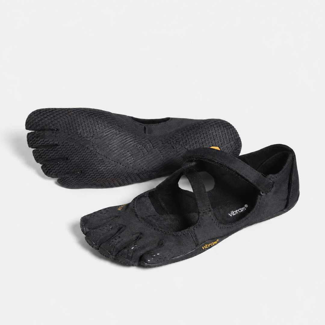 Minimalist Flip-Flops with Separate Toe Compartments Water-Friendly Bathroom Pool Gray Black Pink | Sansoti
