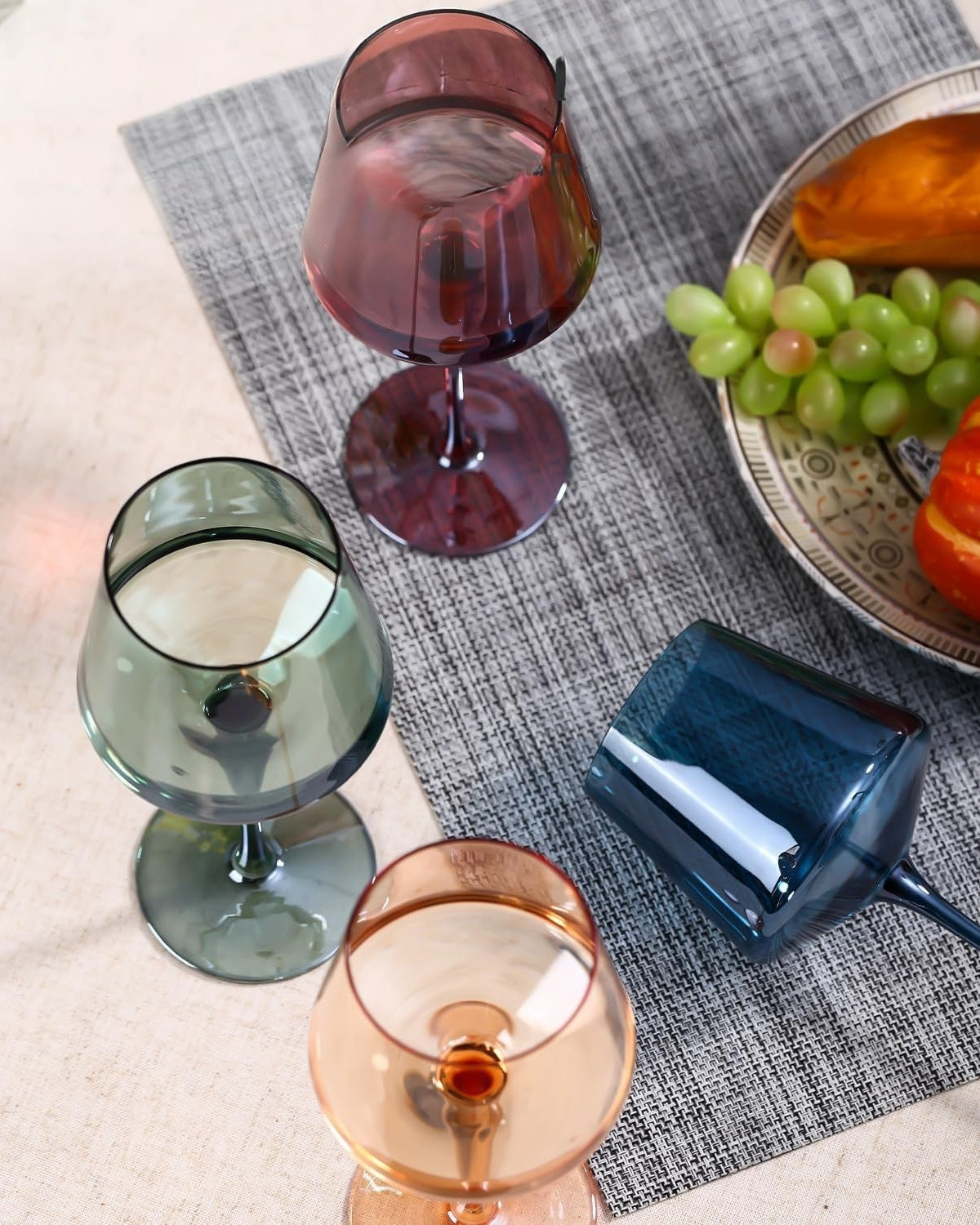 Mundgeblasenes Regenbogen-Weingläser-Set, 6 luxuriöse, farbige Gläser für Wein und Esstisch | Restfield