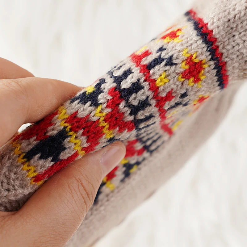 House Socks with Snowflake Pattern, Non-Slip, Fleece-Lined, Unisex Winter Socks, Warm, Fluffy, Comfortable Indoor | Sansoti