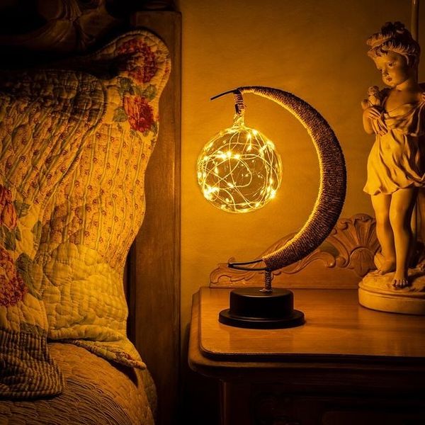 Maanlamp met Natuurlijke Maankraters – Decoratieve Tafellamp met Warm Sfeerlicht in Goud Blauw Paars | Sansoti