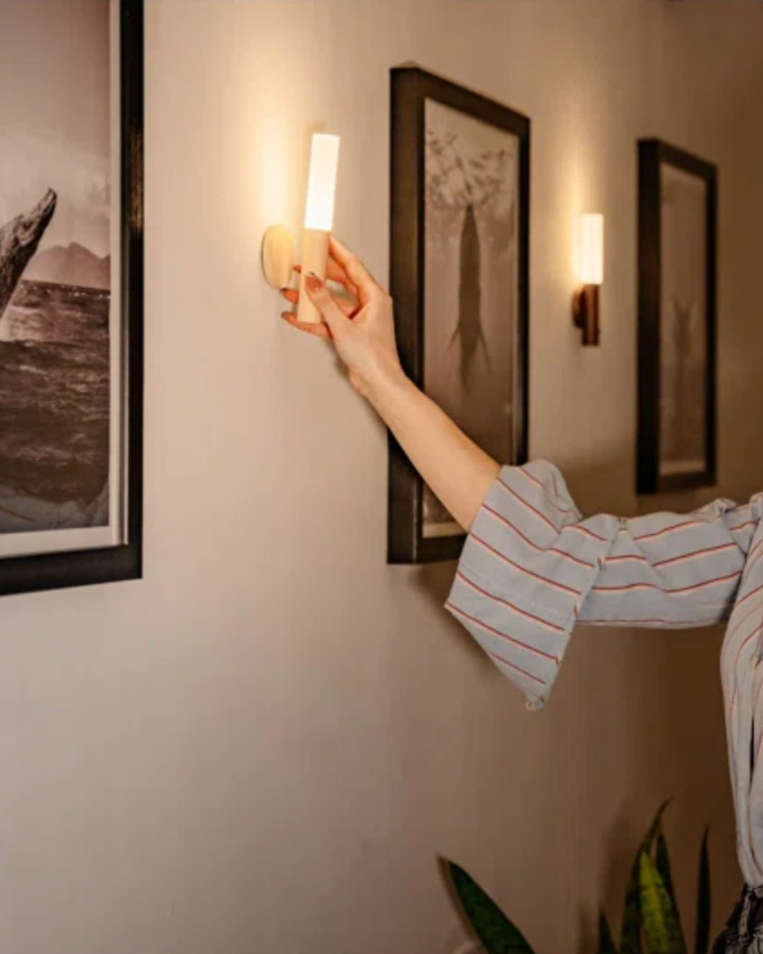 Oplaadbare Houten Wandlamp met Bewegingssensor – Dimbaar LED Nachtlampje voor Hal Gang Slaapkamer | Sansoti