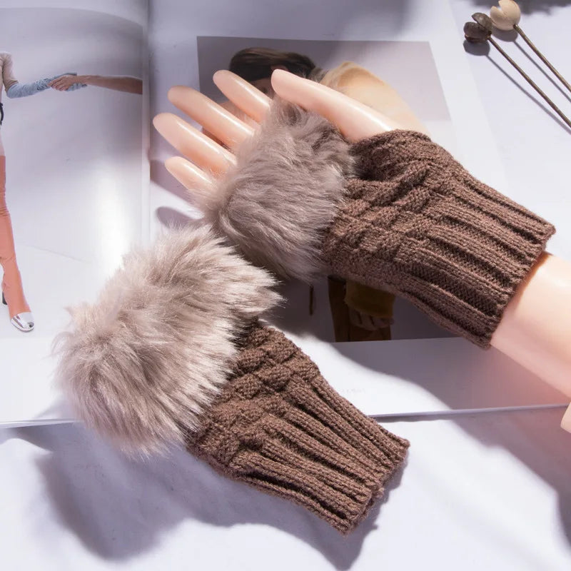 Fingerless Gloves with Faux Fur Wrist Warmer, Wool Hand Warmer, Stretchy, for Colder Days, Winter Comfort | Sansoti