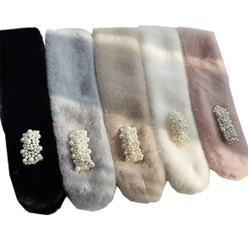 Winter Scarf Faux Fur Pearl Detail Women's Cross-Style Warm Neck Scarf Elegant Winter Fashion Accessory | Sansoti