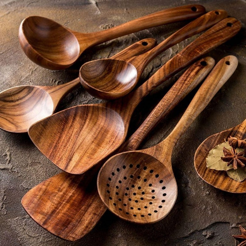 7-teiliges Küchenutensilien-Set aus Teakholz, Löffel, Pfannenwender, Suppenkelle und Öllöffel, langlebiges Naturmaterial | Sansoti