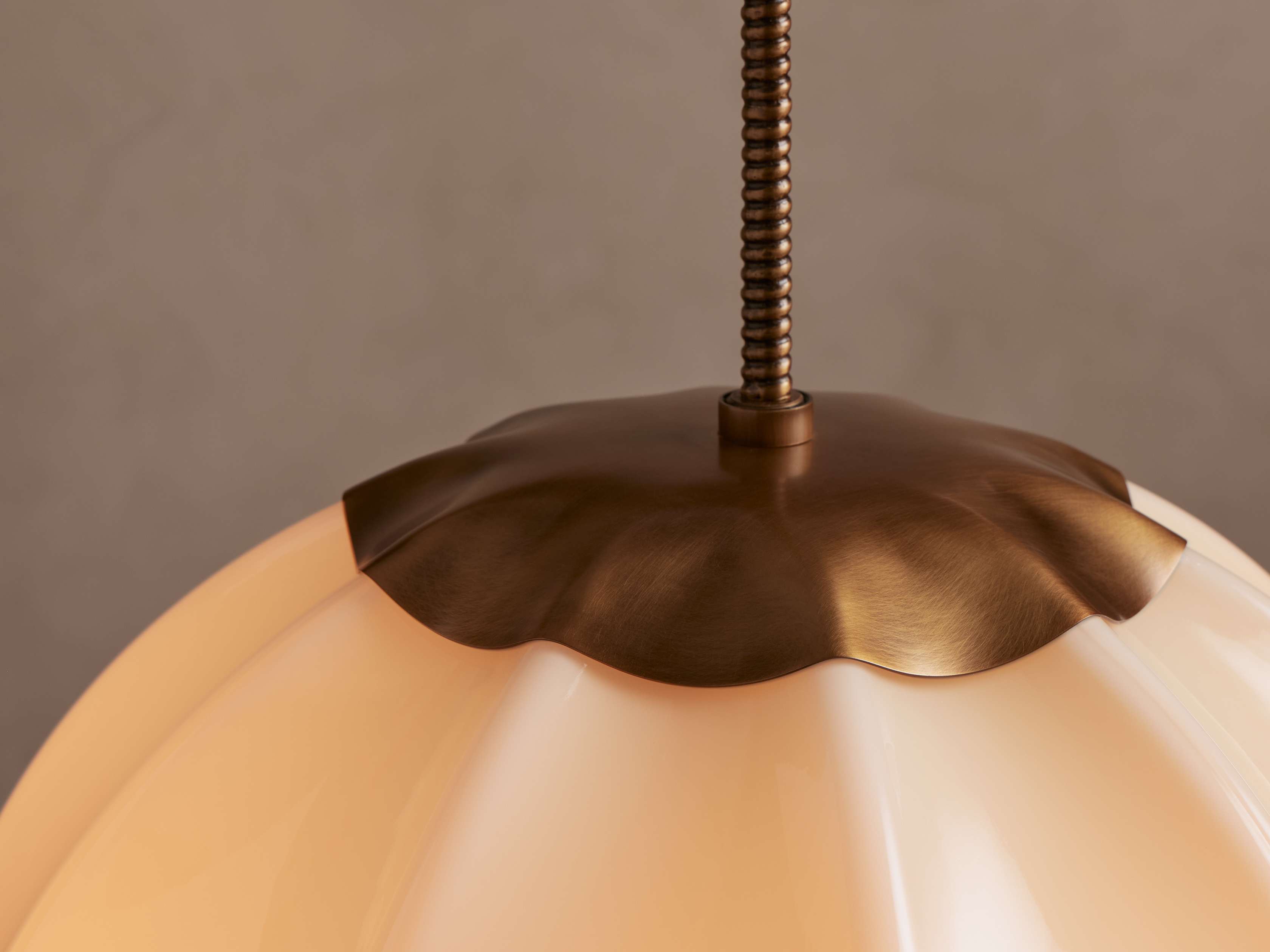 Suspension en verre blanc crème et laiton, style vintage, 12-20 cm, pour salle à manger, entrée et pièce à vivre, éclairage d’ambiance rétro | Sansoti