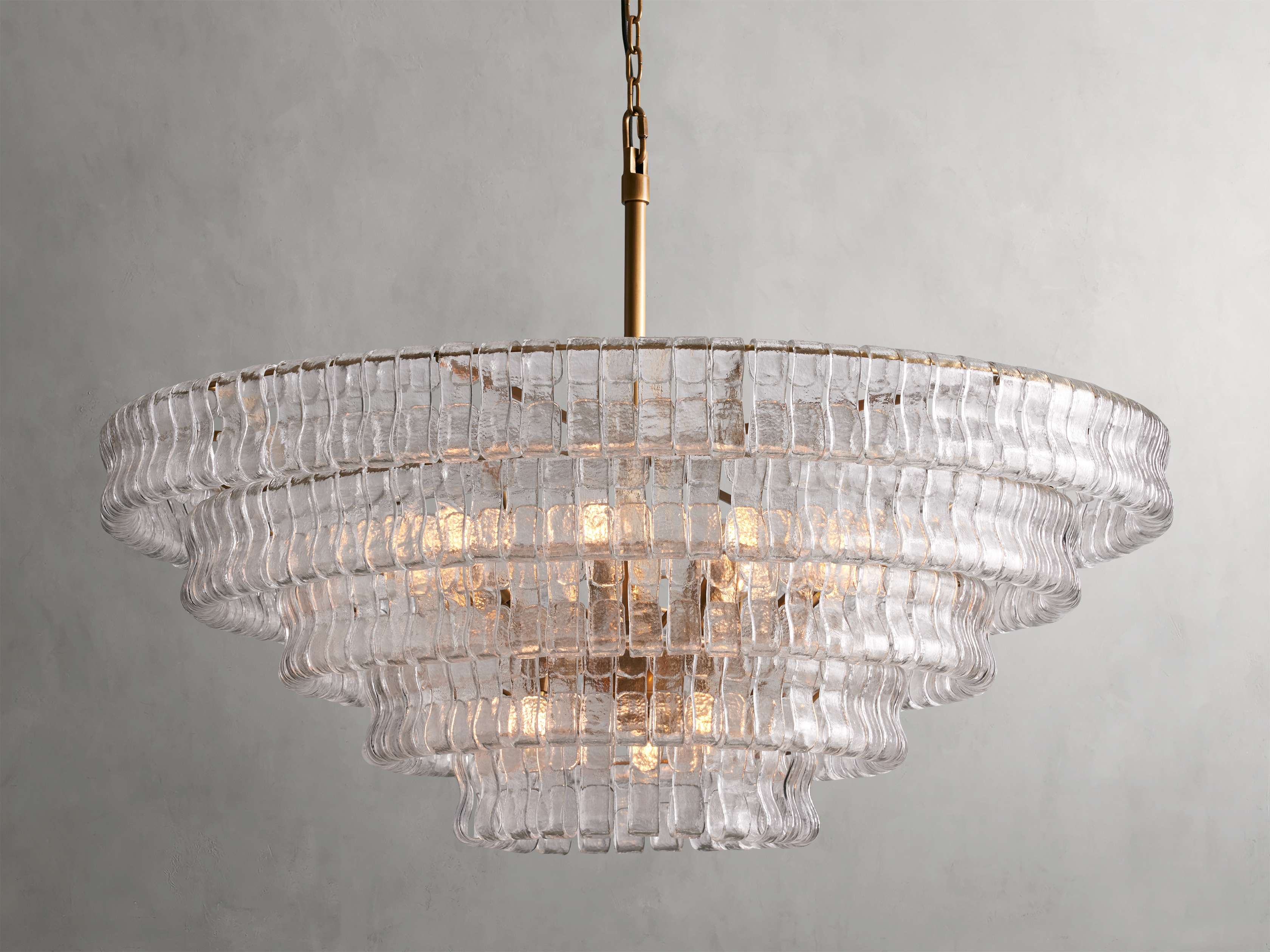 Lustre rond en verre texturé avec structure métallique multicouche À intensité variable et réglable 60-152cm pour salon | Sansoti
