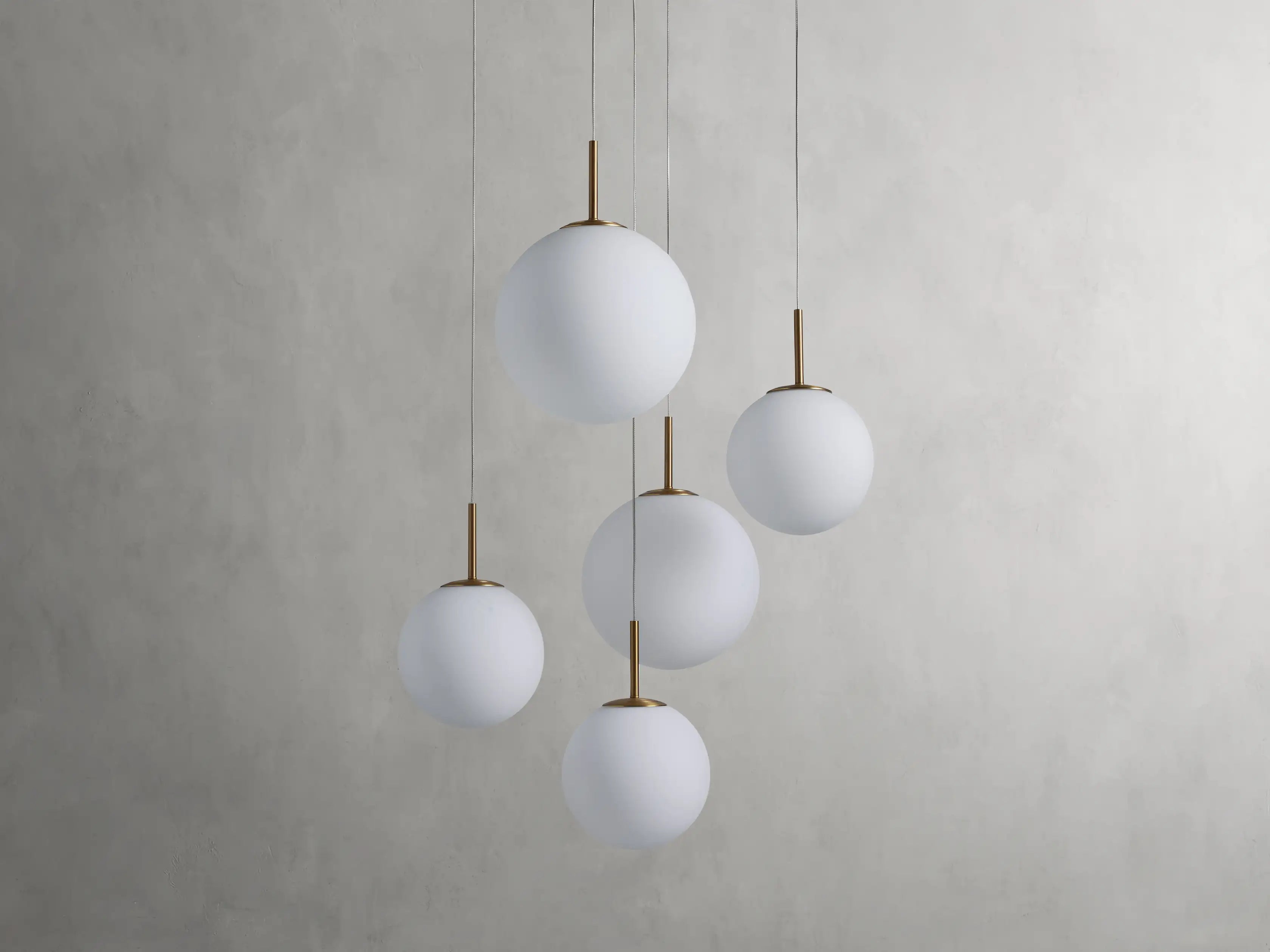 Suspension ronde à boules en verre, laiton et verre craquelé, réglable pour pièces à hauts plafonds, lustre LED | Sansoti