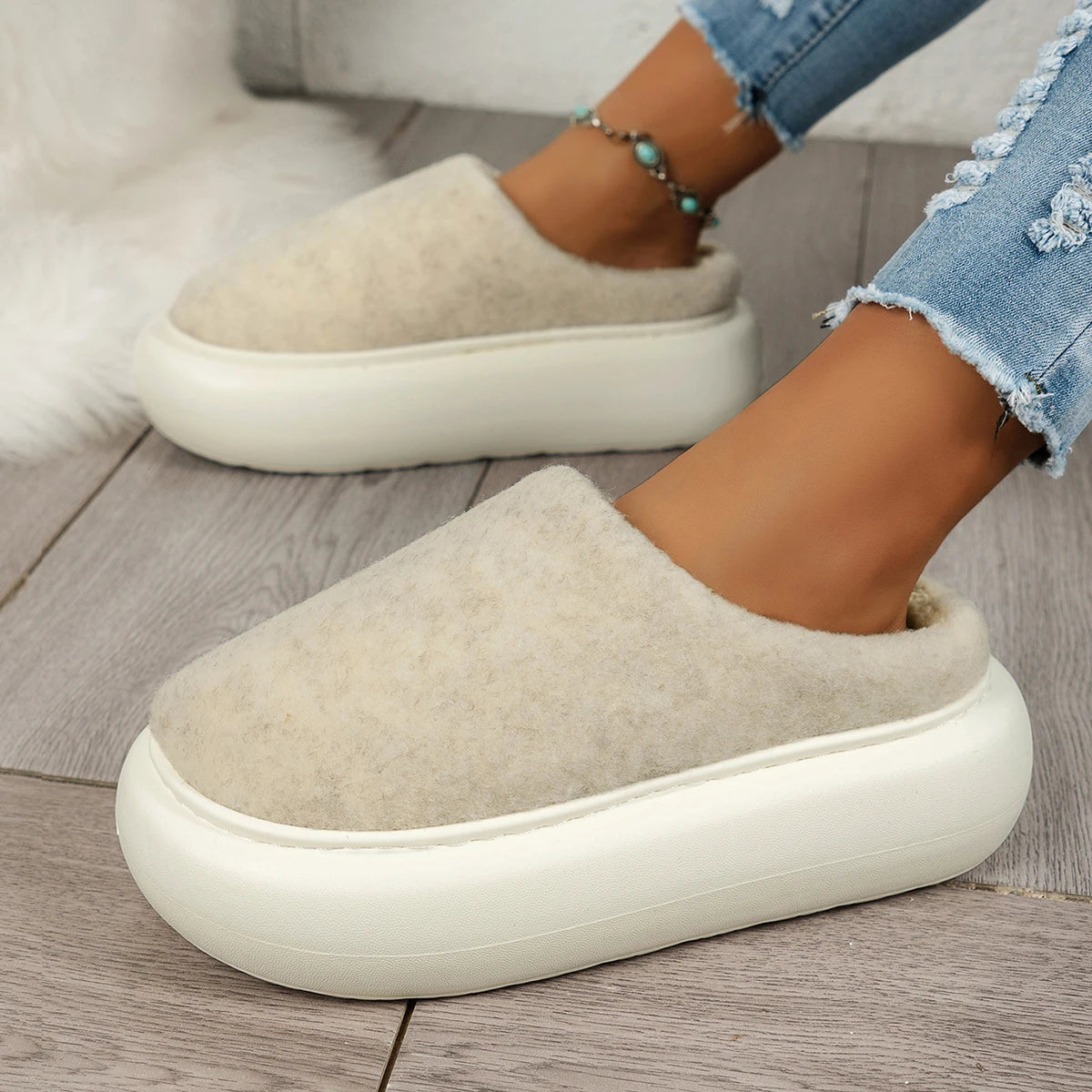 Plush Women's Slippers Winter Warm Non-Slip Sole House Slippers Indoor Comfort Beige Brown Soft Lining | Sansoti