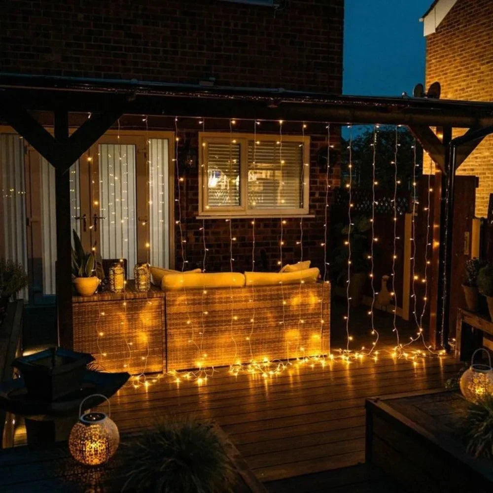 LED Gordijnverlichting Warm Wit 300 Lampjes 3x3m Waterdicht Sfeerverlichting Tuin Balkon Feest Decoratie | Sansoti