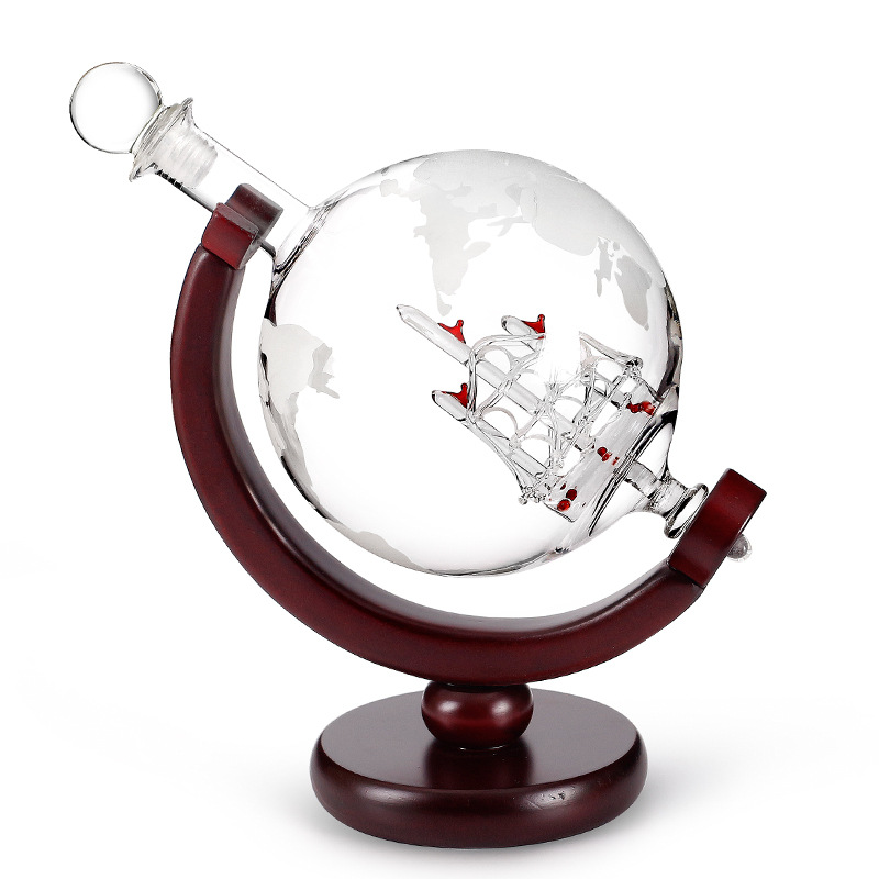 Glazen Wereldbol Karaf 250ml Goudkleurig met Zeilschip Whisky Decanteerkaraf Decoratief voor Woonkamer Kasten Dranken Opslag Geschenkidee voor Globetrotters Reizigers | Sansoti