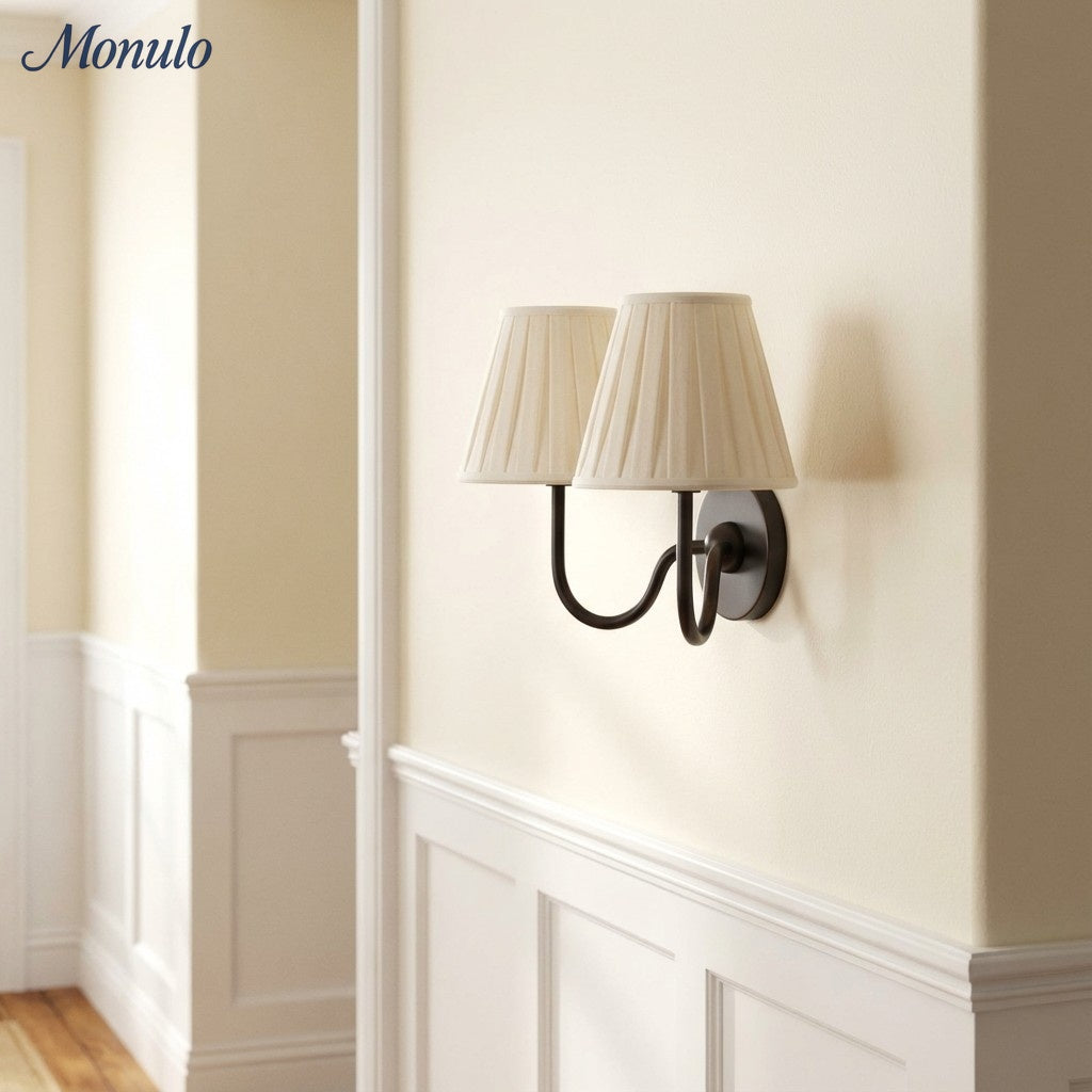 Wandlamp met Geplisseerde Stoffen Kap – Klassieke Verlichting voor Slaapkamer en Woonkamer | Sansoti