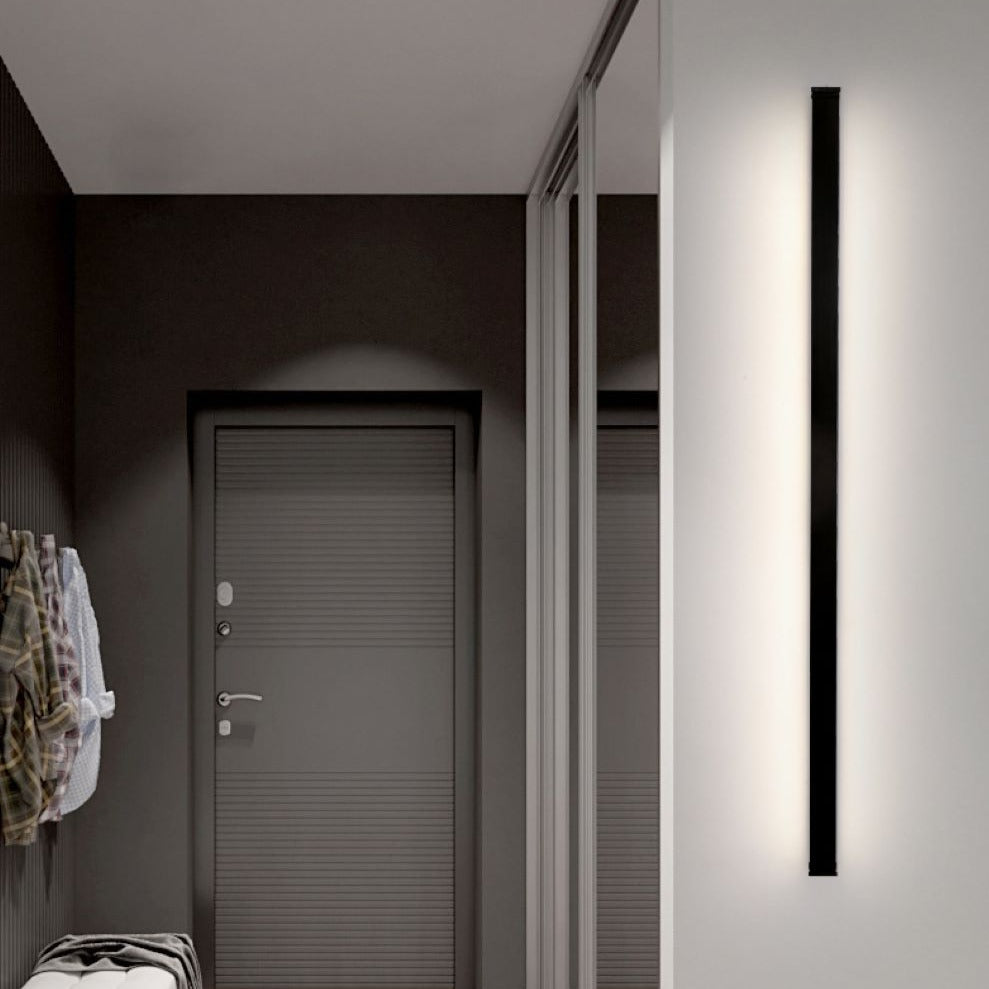 Minimalistische lineare Wandleuchte mit integrierter LED-Beleuchtung und modernem Design | Restfield