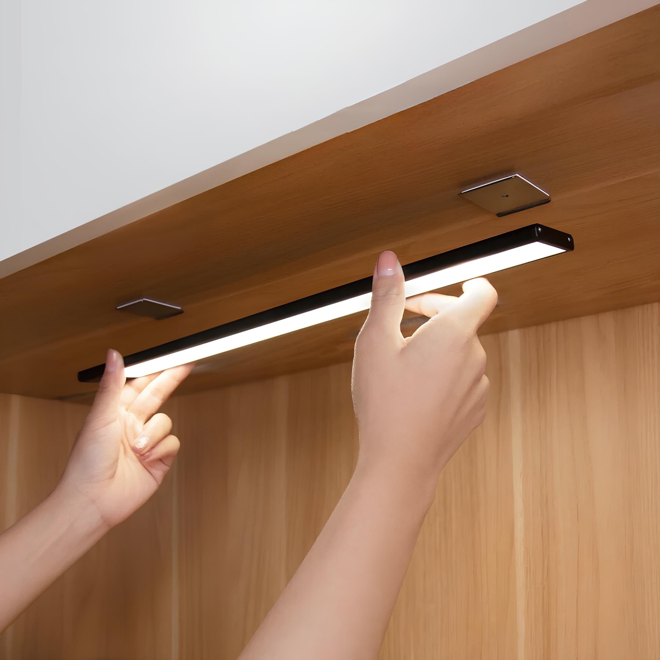 Bewegingssensor Lamp Draadloos ABS Compact Hal Trap Kast Nachtlamp Automatisch Licht USB Oplaadbaar | Sansoti