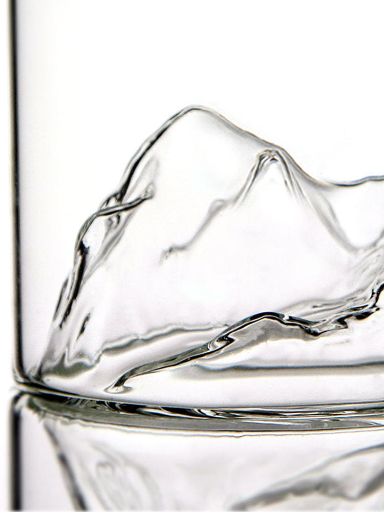 Japans Whisky Glas met 3D Bergrelief 200ml - Hittebestendig Kristalglas met Houten Geschenkdoos - Uniek Geografisch Design voor Whisky Liefhebbers | Sansoti