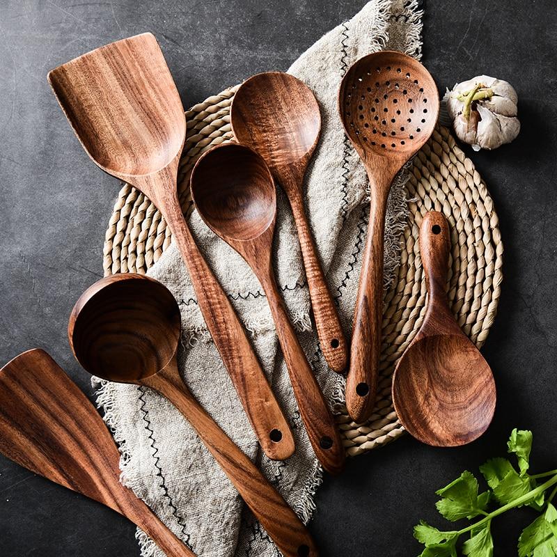 7-teiliges Küchenutensilien-Set aus Teakholz, Löffel, Pfannenwender, Suppenkelle und Öllöffel, langlebiges Naturmaterial | Sansoti