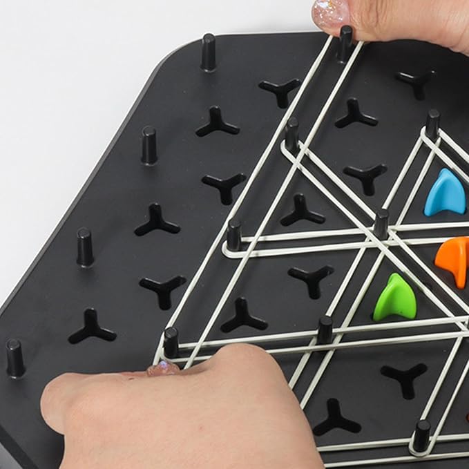 Strategic Triangle Game – Elastic Puzzle with Wooden Pegs for Concentration and Tactical Thinking | Sansoti