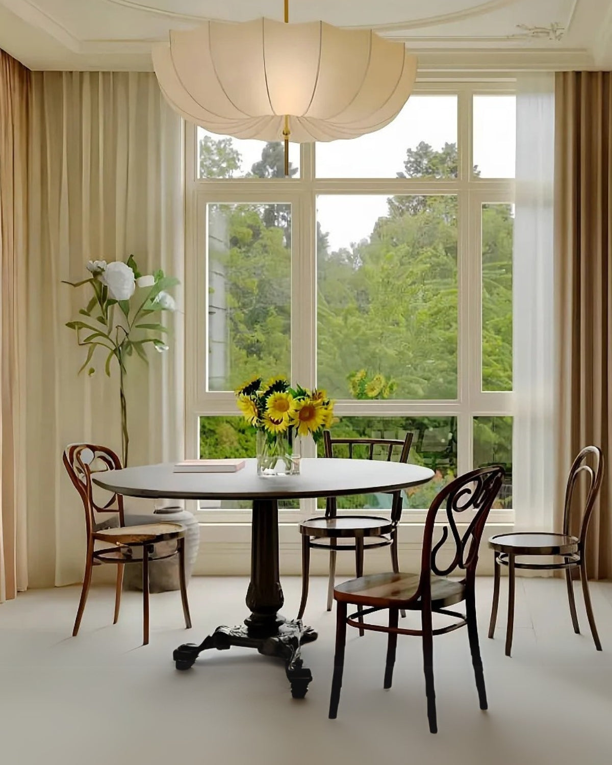 Luxe Wolkvormige Plafondlamp Met Zachte Sfeerverlichting In Frans Design | Sansoti