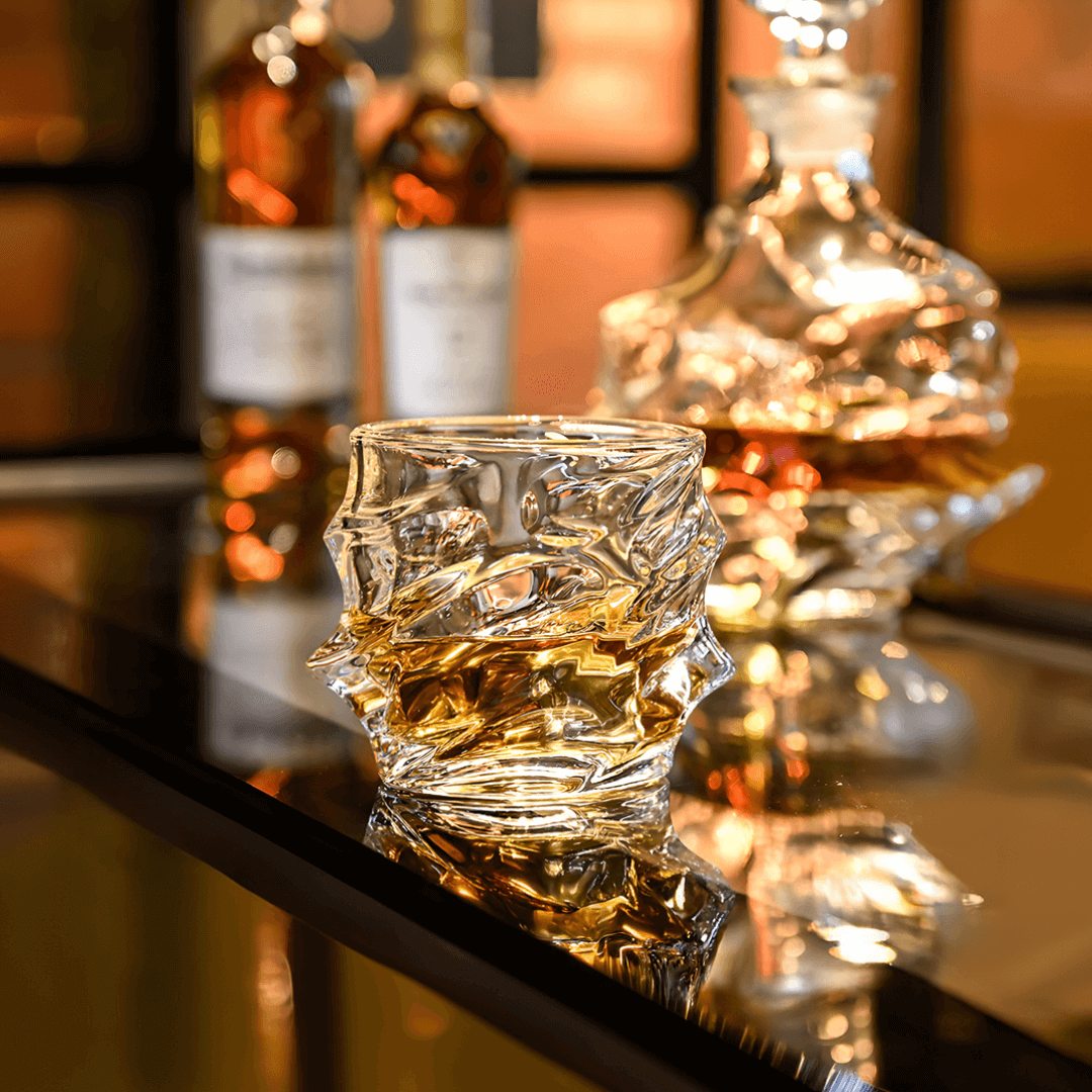 Japans Kristallen Whiskeyglas met Golfstructuur voor Optimale Grip Smaakbeleving en Stijlvol Serveren | Sansoti