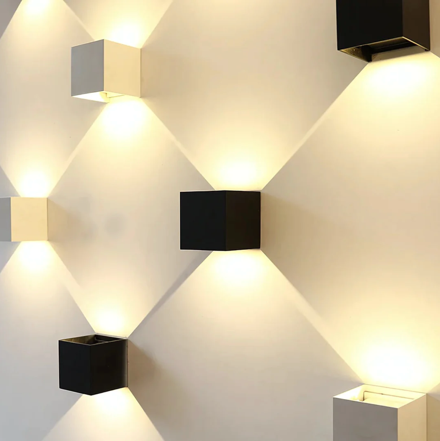Draadloze Wandlamp met Sensor & USB Oplaadbaar – LED Sfeerverlichting voor Gang, Slaapkamer, Kast & Trap | Instelbare Lichtmodi | Sansoti