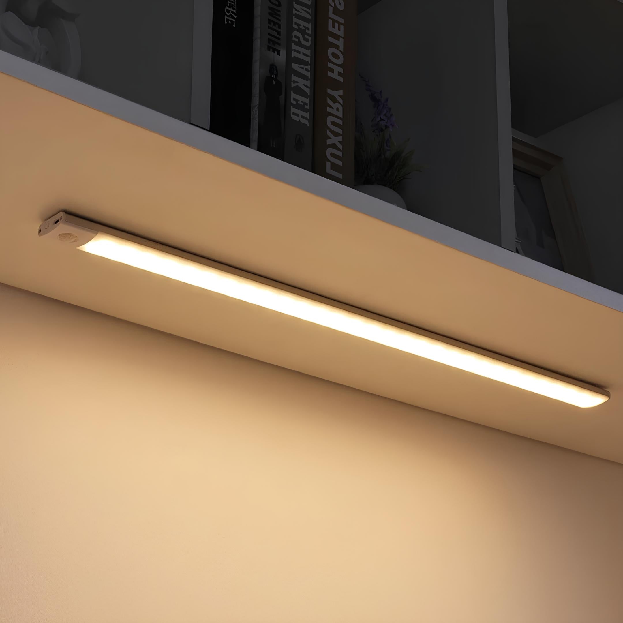 Bewegingssensor Lamp Draadloos ABS Compact Hal Trap Kast Nachtlamp Automatisch Licht USB Oplaadbaar | Sansoti
