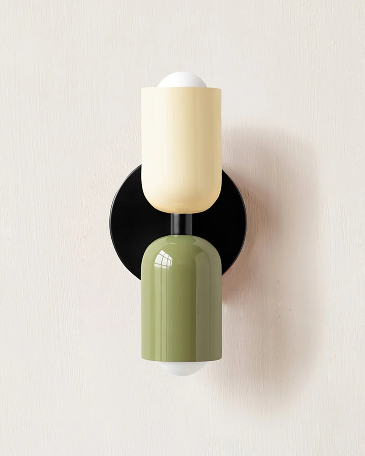 Wandlamp Dubbele Ronde Kap Zwart Frame Warm Sfeerlicht Slaapkamer Woonkamer Gang Minimalistische Wandverlichting Modern Japandi Scandinavisch Interieur | Sansoti