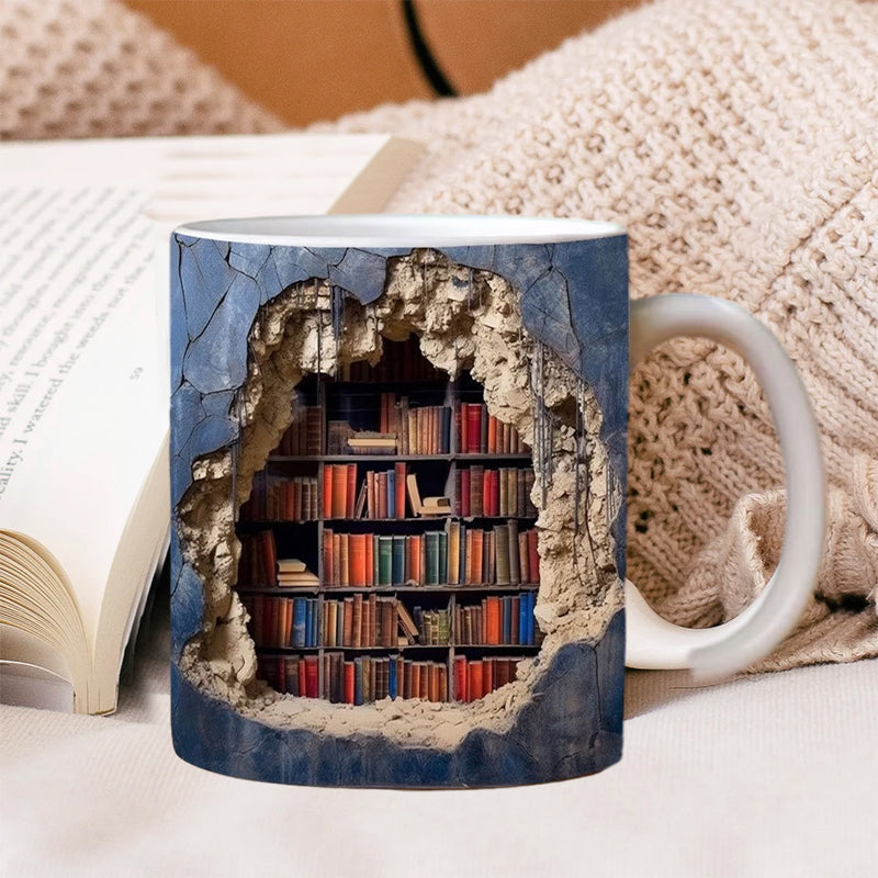 Keramische Mok met 3D-Boekenplankdesign – Gezellige Mokken voor Boekenliefhebbers | Sansoti
