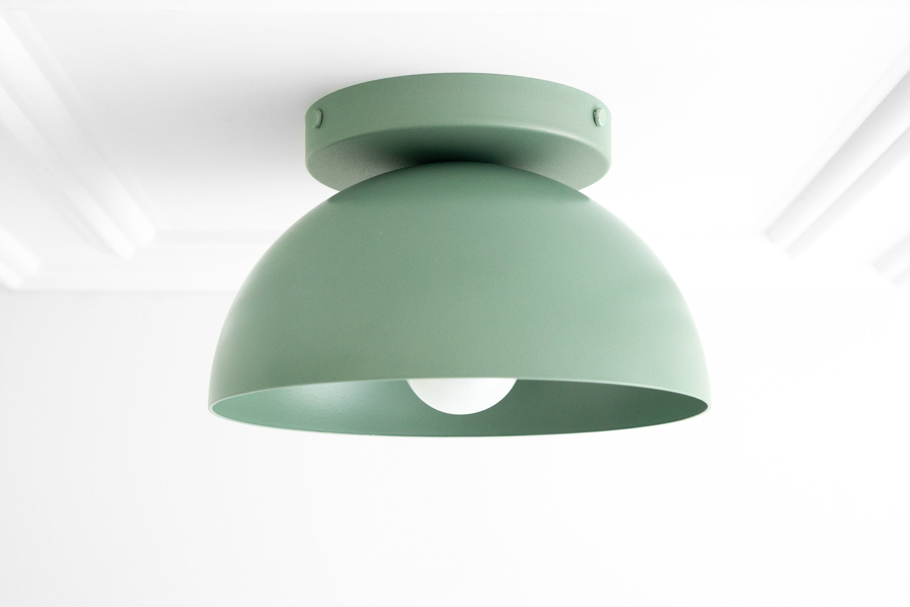 Minimalistische Plafondlamp Dome voor Compacte Ruimtes – Opbouwspot Beschikbaar in Meerdere Kleuren | Sansoti