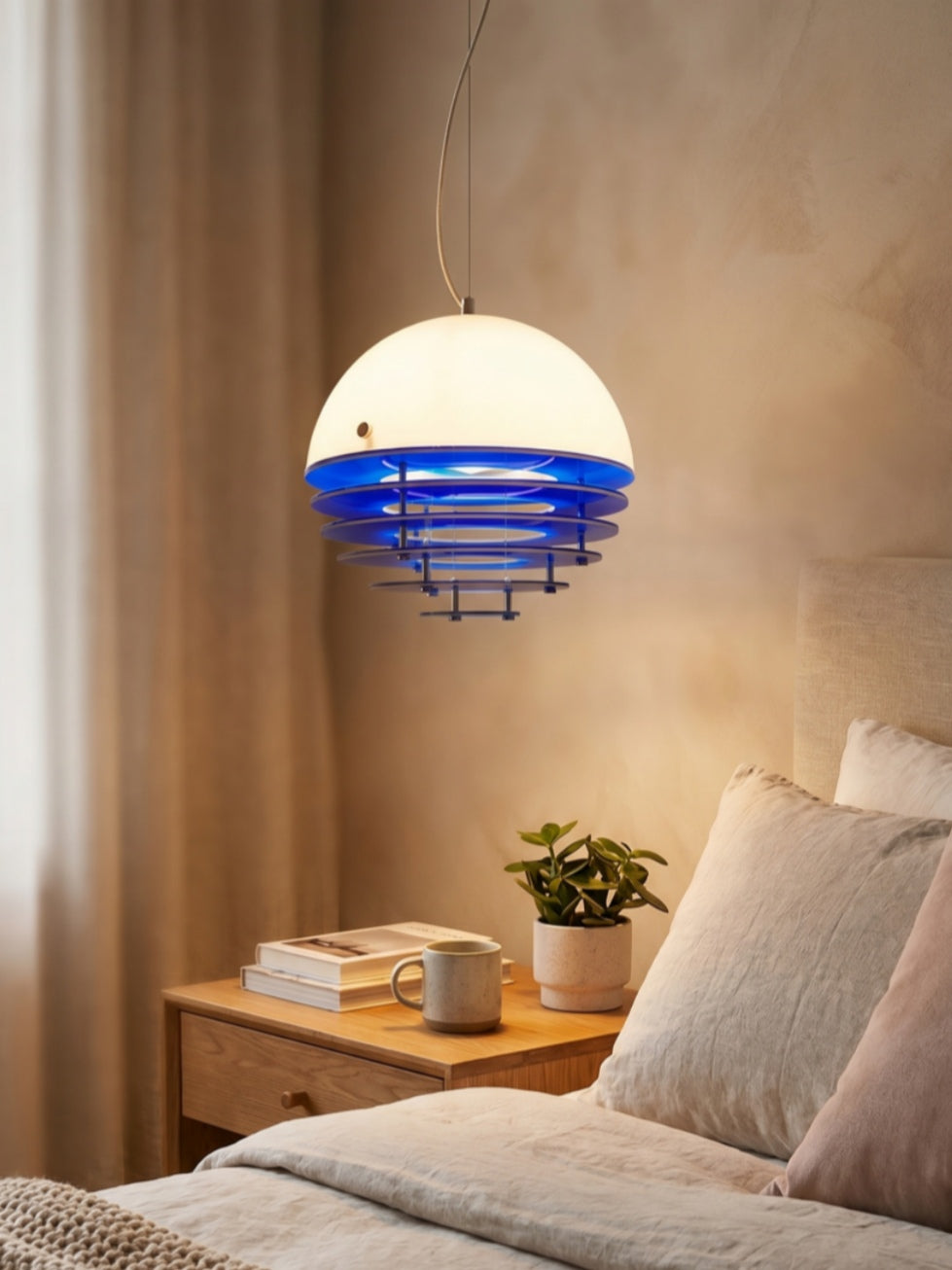 Stijlvolle Hanglamp Bauhaus Design Oranje-Wit Sfeerverlichting voor Moderne Interieurs | Sansoti
