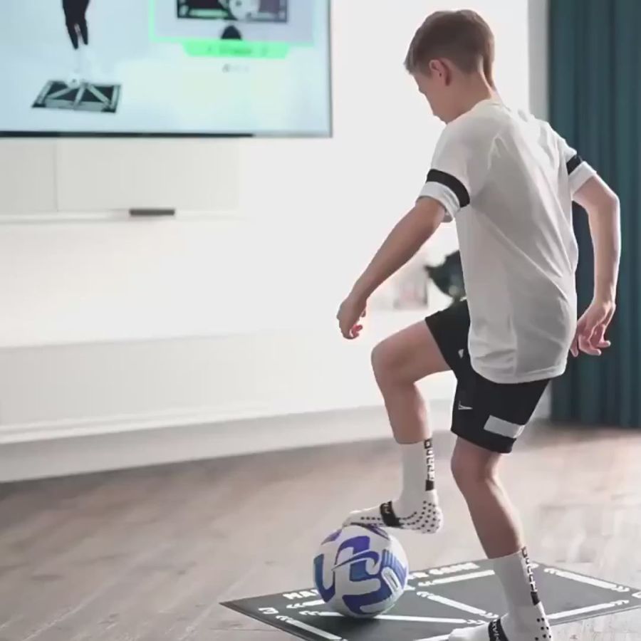 Voetbal Trainingsmat 90x60 cm met Videotraining Anti-slip Sokken Dribbelmat Thuistraining Coördinatie Kinderen Balcontrole Voetbalmat Oefeningen | Sansoti