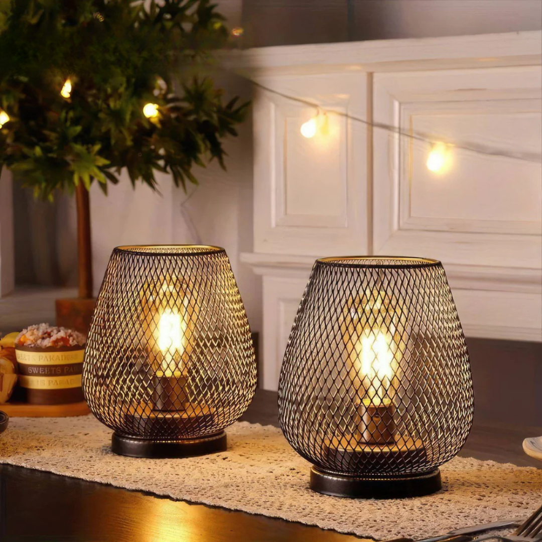 Kabellose LED-Tischlampe in Laternenform aus Metall, 17cm, warmes Licht, batteriebetrieben, für drinnen und draußen, Stimmungsbeleuchtung | Sansoti