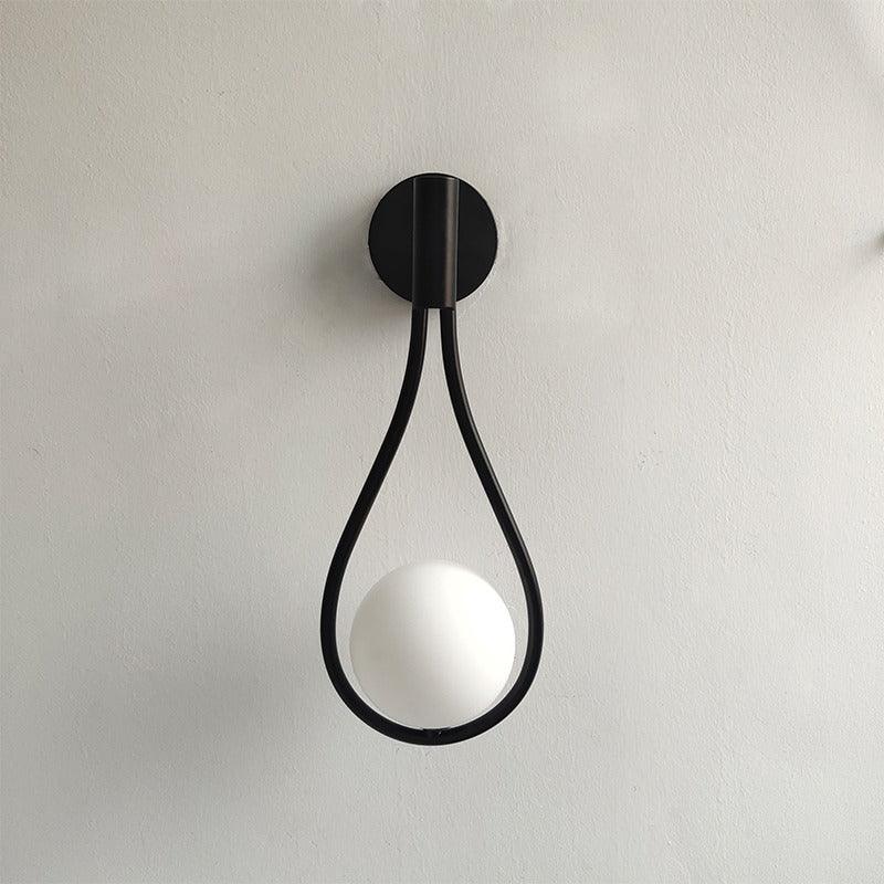 Moderne Scandinavische Wandlamp met Metalen Afwerking | Sansoti