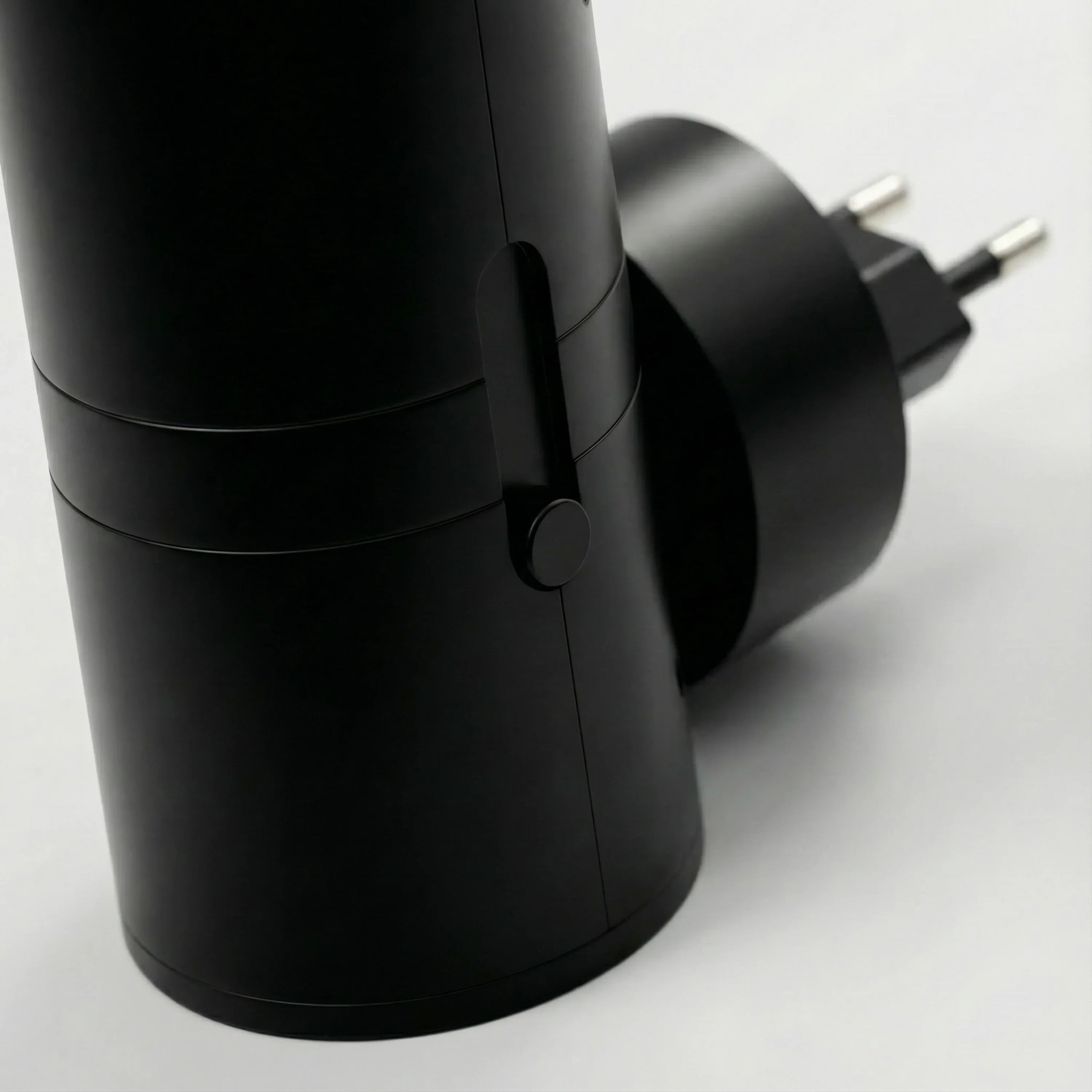 Applique à intensité variable avec fonction veilleuse, lampe à prise, éclairage LED moderne noir et blanc pour chambre et chambre d’enfant | Sansoti