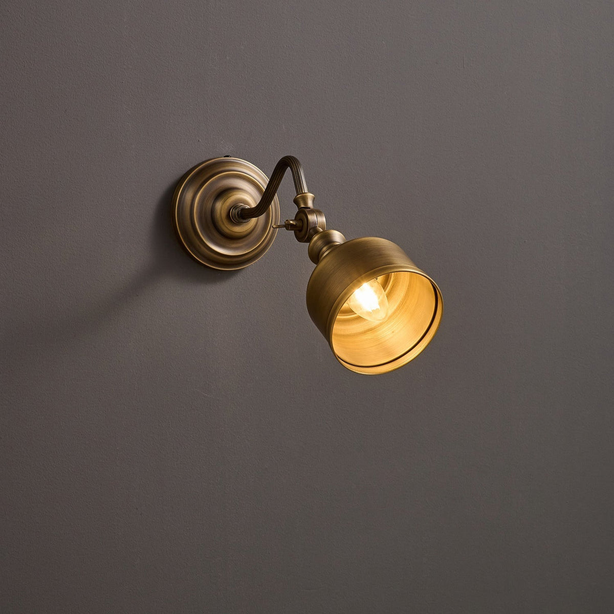 Wandlamp Verstelbaar Leesarmatuur Messing Antiek Brons Zwanenhals Stijl Slaapkamer Woonkamer Interieur Verlichting | Sansoti