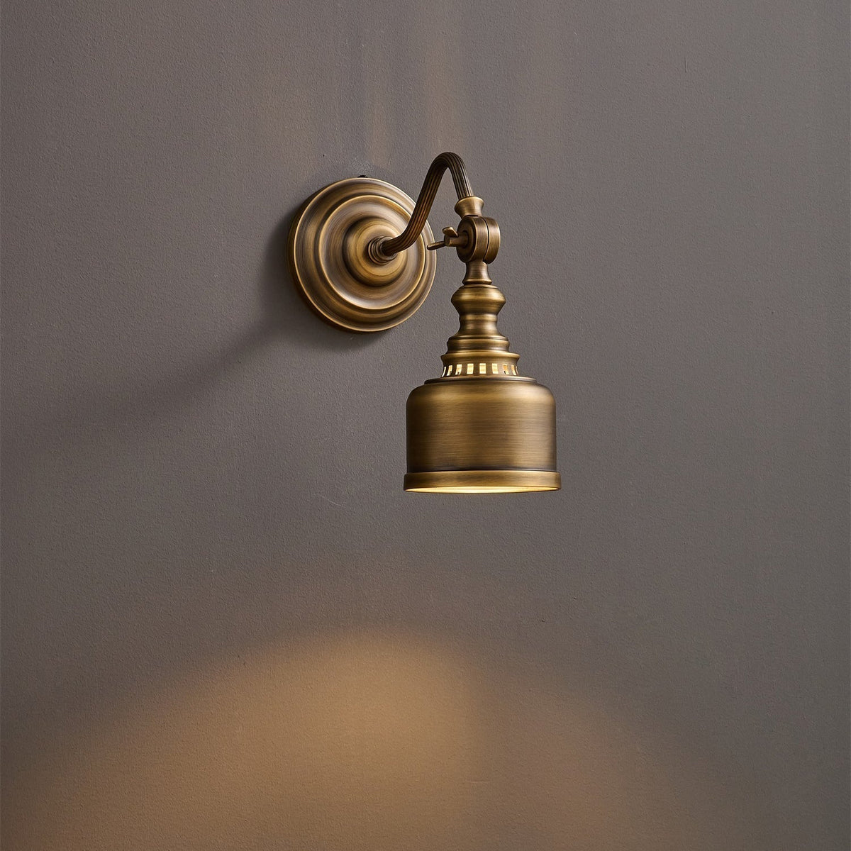 Wandlamp Verstelbaar Leesarmatuur Messing Antiek Brons Zwanenhals Stijl Slaapkamer Woonkamer Interieur Verlichting | Sansoti