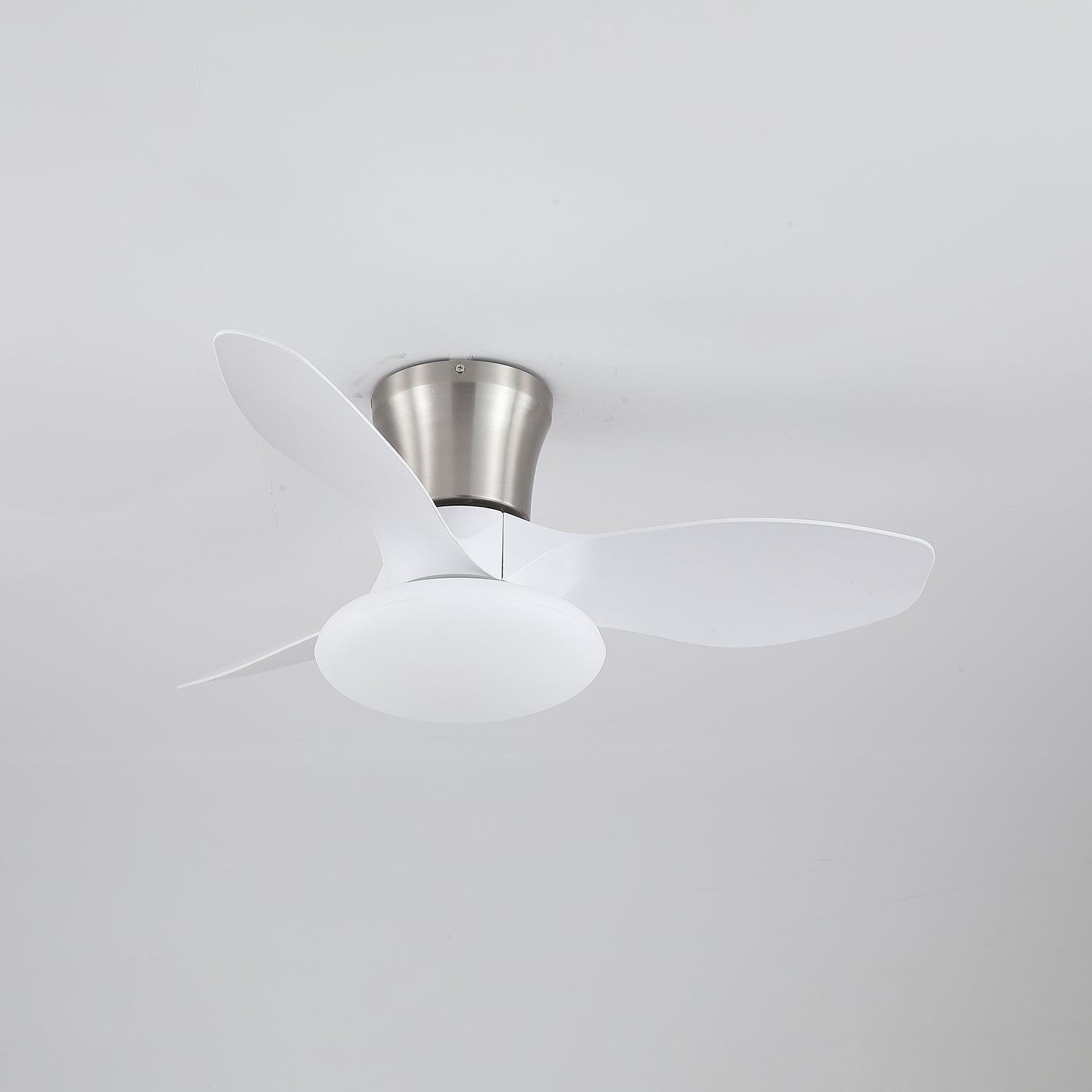 Ventilateur de plafond design moderne avec éclairage LED | Pales en bois | Sansoti
