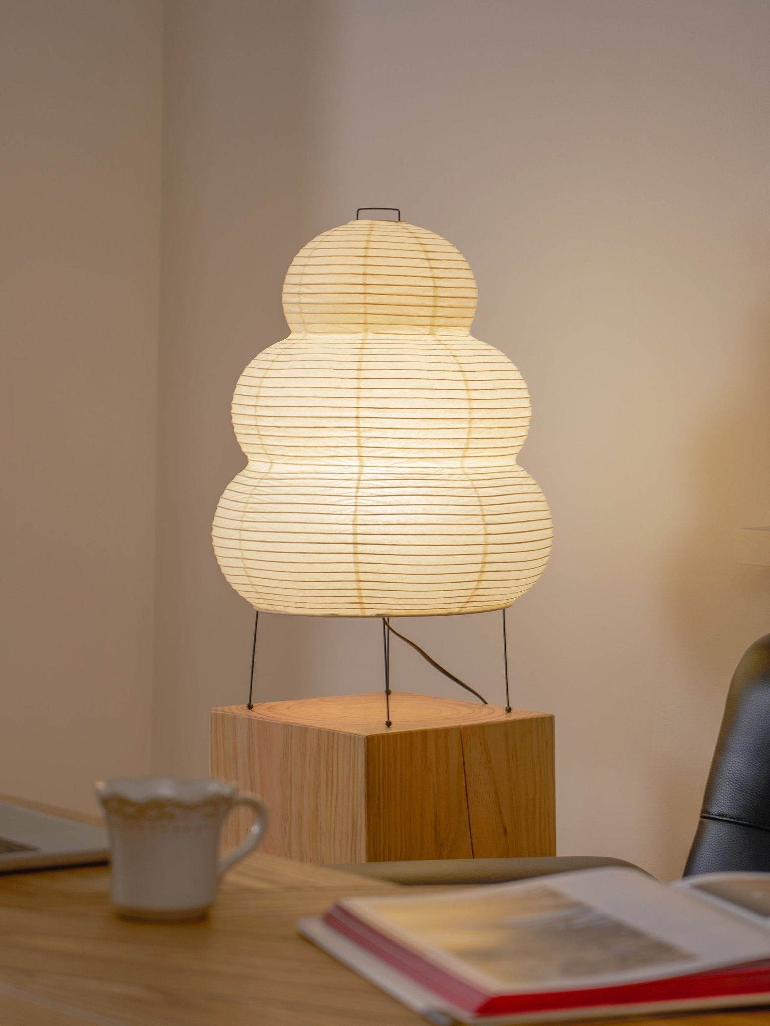 Japanse Lantaarn Tafellamp met Handgemaakt Moerbeipapier Scherm – 8 Maten – E26 Fitting – Plug & Play met 150 cm Snoer – Inspiratie 1951 Akari Lantaarns | Sansoti